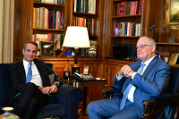 Μητσοτάκης σε Τασούλα: Διπλή παρέμβαση με επιδότηση στην αντλία και οριζόντια αύξηση στο επίδομα πετρελαίου θέρμανσης