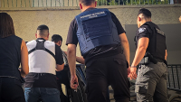 Δολοφονία 42χρονης στη Σύρο: Δεν ασκήθηκαν διώξεις - Εισαγγελική εντολή για αναπαράσταση στο σπίτι