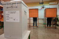 Εκλογές στην Κύπρο: Πρώτο κόμμα το ΔΗΣΥ (17 έδρες), δεύτερο το ΑΚΕΛ (15 έδρες) - ΔΗΚΟ και ΕΛΑΜ (από 8 έδρες) στο 50% της καταμέτρησης