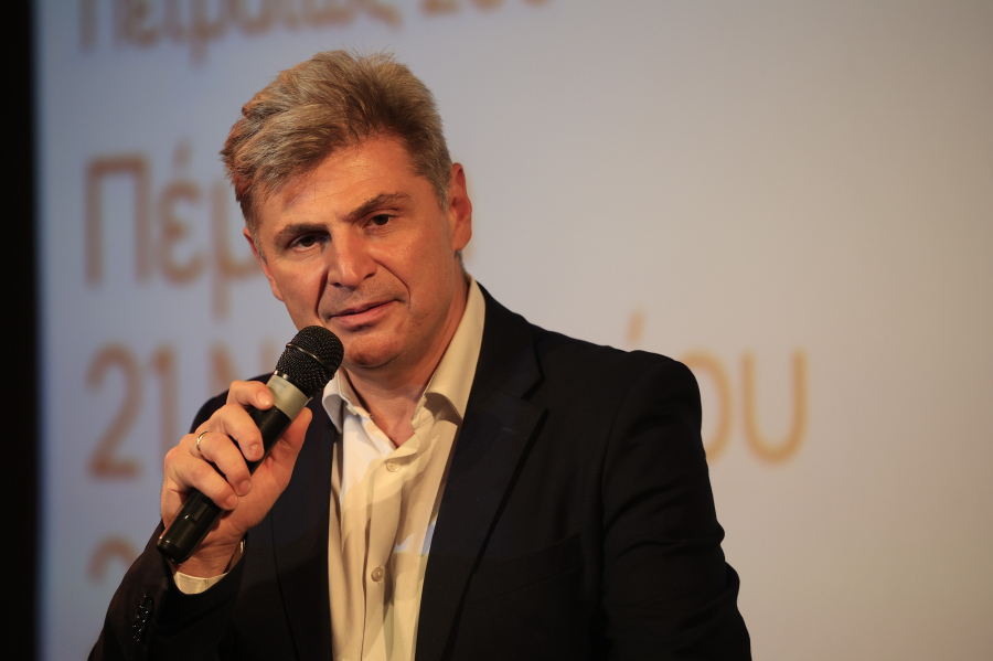 Φαραντούρης: «Άλλα λόγια να αγαπιόμαστε» η πρόταση Φάμελλου, μη ρεαλιστικές οι λύσεις Πολάκη