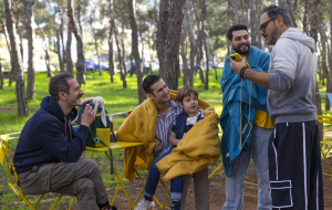 «Μπαμπά, σ’ αγαπώ»: Backstage στιγμιότυπα από τα γυρίσματα της νέας σειράς του Alpha