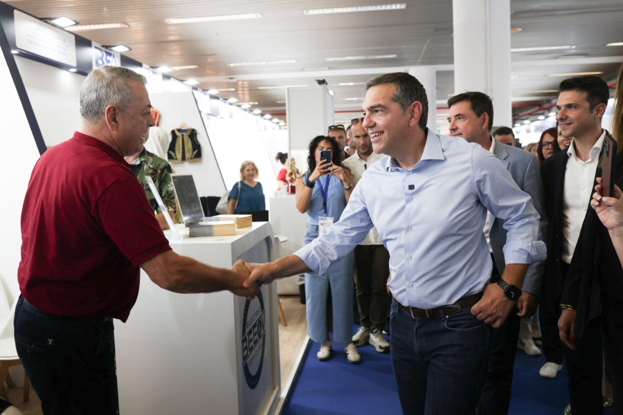 Η ΔΥΠΑ ήταν μόνο η αρχή: Ο Τσίπρας βγαίνει «μπροστά» - Σχεδιασμός εξορμήσεων για το επόμενο διάστημα