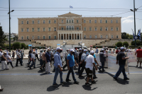 Εργαζόμενοι συνταξιούχοι: Ανοίγει η ηλεκτρονική εφαρμογή για επιστροφές εισφορών από ΕΦΚΑ