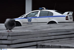 «Μπορεί να είμαι το επόμενο θύμα» λέει γυναίκα στη Θεσσαλονίκη, ο άντρας της έχει καταδικαστεί 8 φορές και είναι ακόμα έξω (βίντεο)