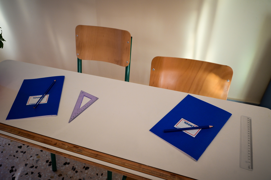 Αναπληρωτές Εκπαιδευτικοί: Καθυστερεί η γ’ φάση προσλήψεων – 8.000 τα κενά, 3.500 οι προβλεπόμενες πιστώσεις