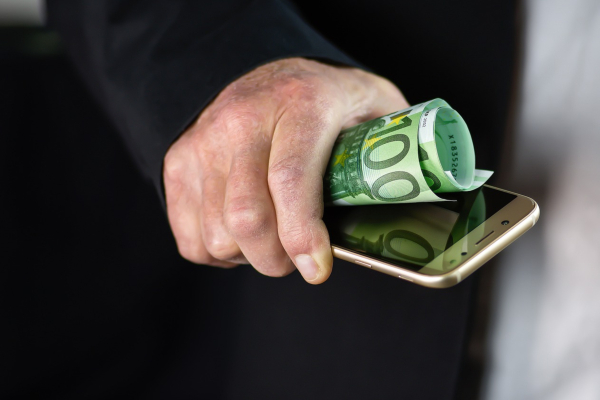 Αυστηρότερος ο έλεγχος της περιουσιακής κατάστασης των υπαλλήλων της ΑΑΔΕ - Τι προβλέπει η απόφαση Πιτσιλή