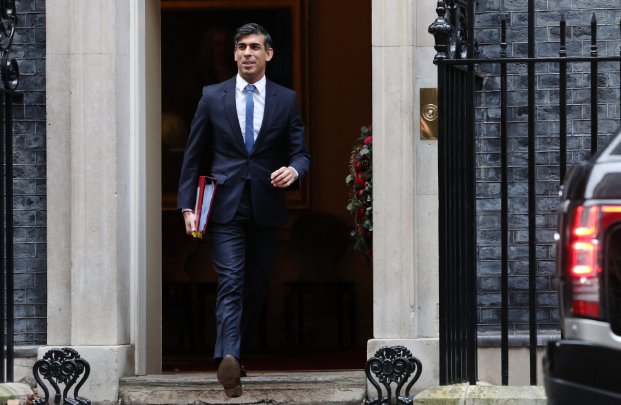 «Φλερτάρει» με την έξοδο ο Σούνακ;