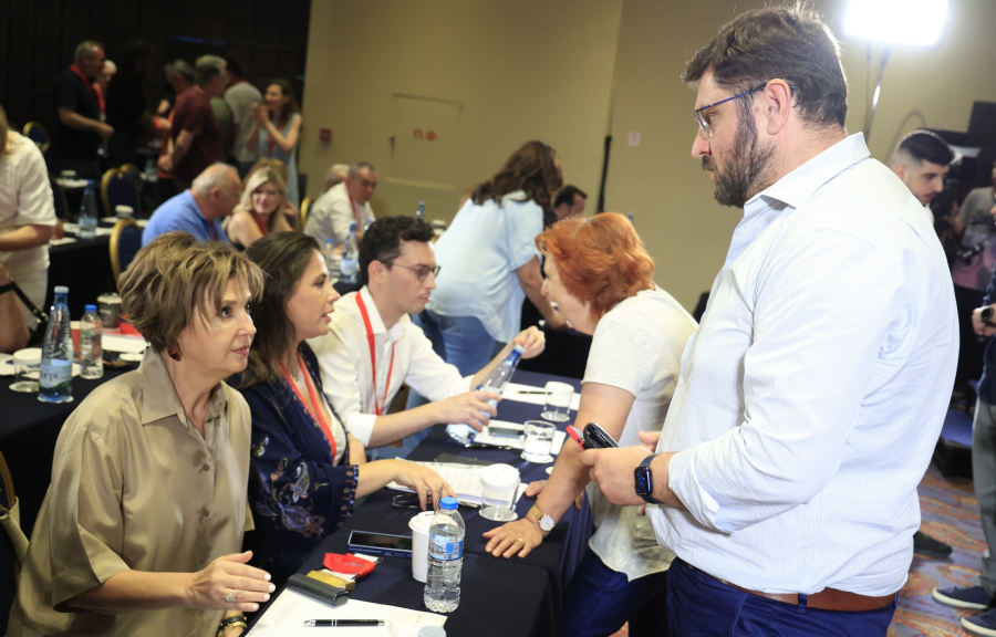 ΣΥΡΙΖΑ: Η πρόταση Φάμελλου - Καλπάκης για γραμματέας, Ζαχαριάδης εκπρόσωπος Τύπου