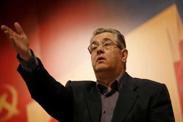 Κουτσούμπας: Η κυβέρνηση θα φέρει νέο πακέτο μέτρων, με σφαγή συντάξεων και νέα φοροεπιδρομή