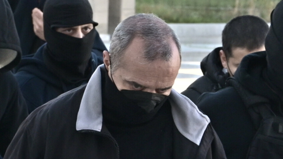 Ξεσπά η γιαγιά της 12χρονης: «Το παιδί θέλει να γίνει Εισαγγελέας και να δικάσει τα κτήνη»