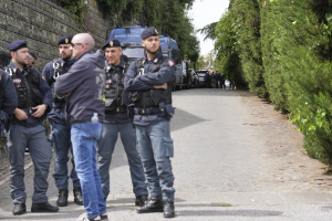 Ιταλία: Επεκτείνεται η «προληπτική προσαγωγή» και σε ανήλικους με νέο νομοσχέδιο