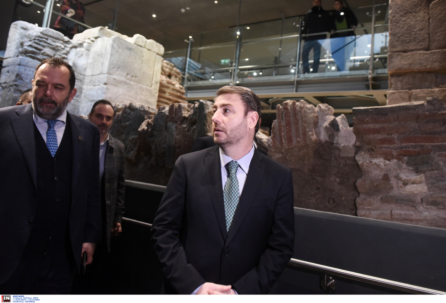 Με ποιους πήγε στην Θεσσαλονίκη ο Ανδρουλάκης