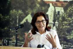 ΑΔΕΔΥ: Σε ρόλο «λαγού» και η κ. Φωτίου