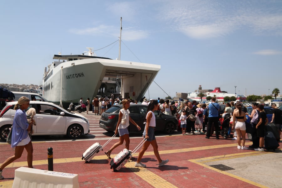 Ανακοινώθηκαν μειώσεις στα ακτοπλοϊκά εισιτήρια στα ταχύπλοα σκάφη