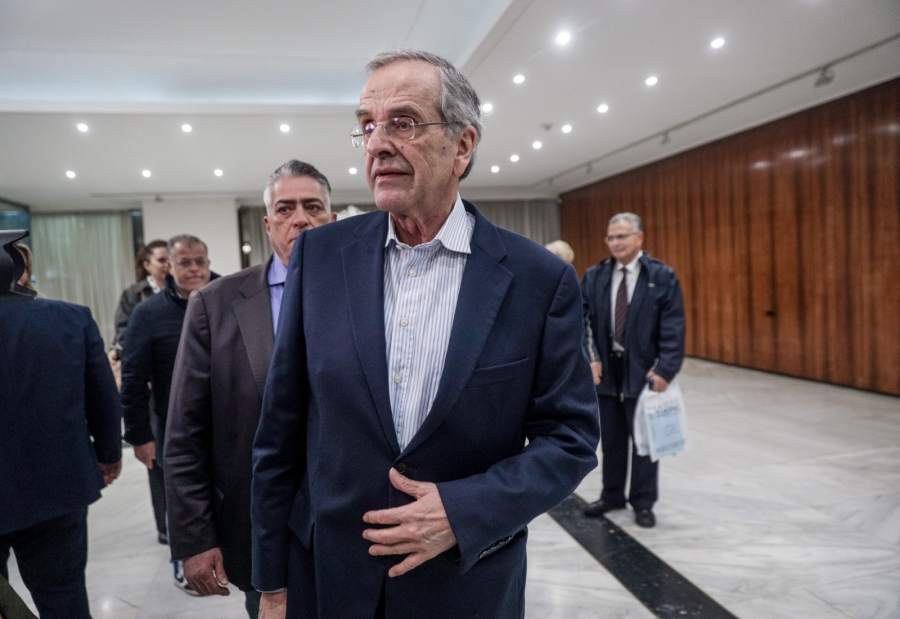 Να επανεξεταστεί η απόφαση για τα ΕΛΤΑ ζητά ο Σαμαράς