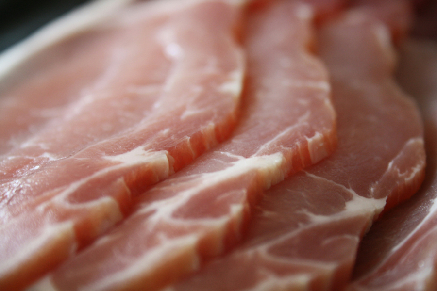 Ανατρεπτική έρευνα για την ουρολοίμωξη: Μια στις 5 οφείλεται σε κατανάλωση χαλασμένου κρέατος