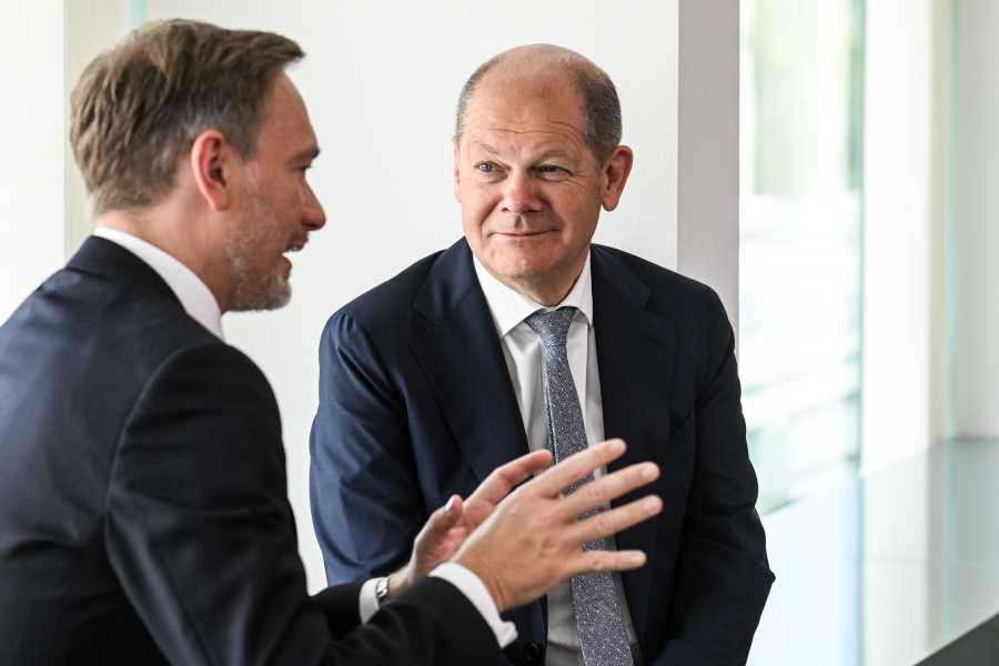 Εγκαταλείπει τις «ίσες αποστάσεις» και το Βερολίνο: Παρέμβαση υπέρ της ακεραιότητας της Ελλάδας