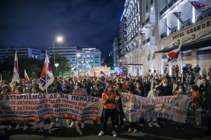 Αξιολόγηση: Έφεση στην δικαστική απόφαση που έβγαλε παράνομη την απεργία των εκπαιδευτικών