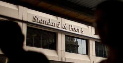 Yποβάθμιση της Ελλάδας από την S&P