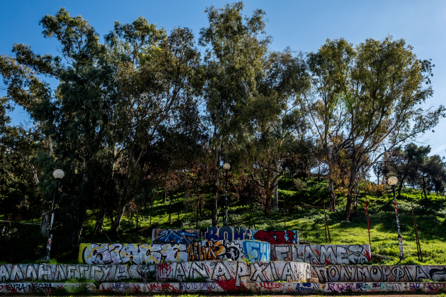Σφοδρές αντιδράσεις για την απόφαση Χρυσοχοΐδη και απαγόρευση των συναυλιών στα Εξάρχεια