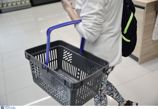 Σούπερ μάρκετ: Αύξηση τζίρου τον Ιανουάριο λόγω... ανατιμήσεων