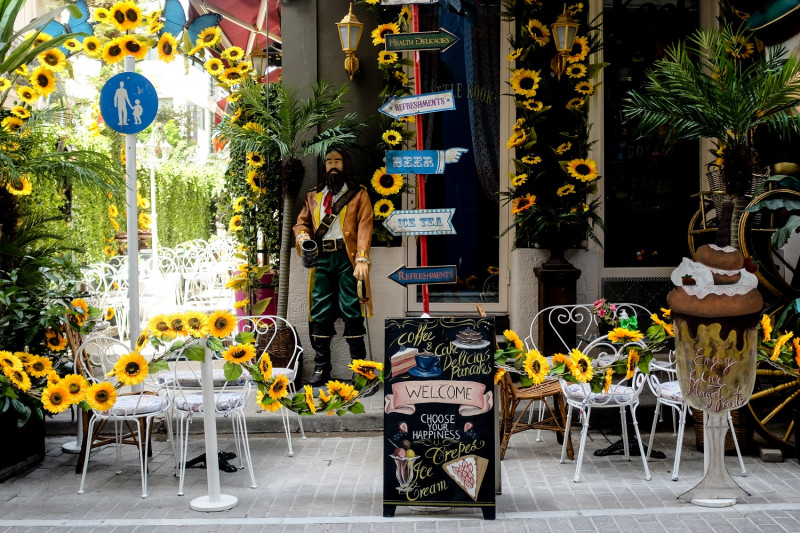 Μάιος ο μήνας της «ελευθερίας», ανοίγουν τα πάντα - Αναλυτικά όλες οι ημερομηνίες