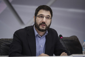 Ηλιόπουλος: Με νεοναζί δολοφόνους δεν κάνουμε κανένα διάλογο - Σύντομα δεν θα μας απασχολεί ο Κασιδιάρης