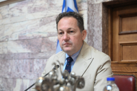 Πέτσας: Άστοχη η δήλωση Μαρινάκη για το επίδομα ανεργίας