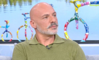 Νίκος Μουτσινάς: «Δεν μπορεί όλη η Ελλάδα να ασχολείται με τη Βίσση και τον Καρβέλα»