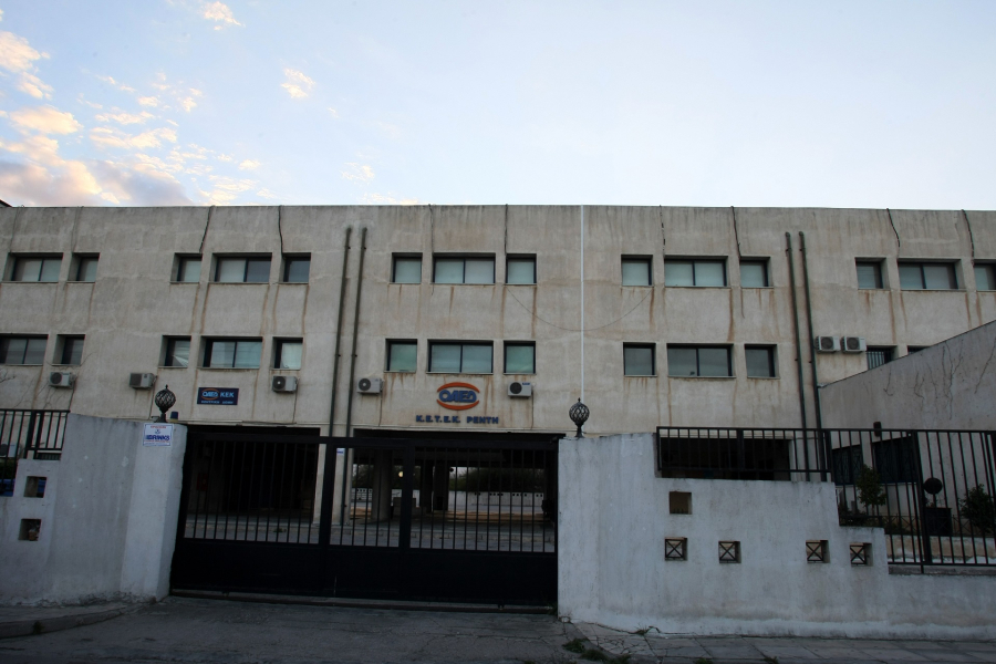 ΔΥΠΑ ΟΑΕΔ: Συνεχίζονται οι αιτήσεις στις 51 ΕΠΑΣ Μαθητείας - Προγράμματα με αμοιβή και πλήρη ασφάλιση