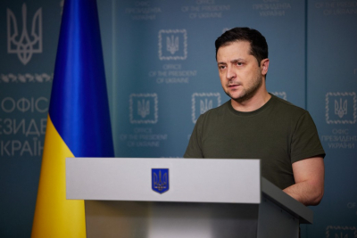 Nέο μήνυμα Ζελένσκι: Zητά άμεση ένταξη της Ουκρανίας στην ΕΕ - Ανοίγει τις φυλακές για όσους θέλουν να πολεμήσουν (βίντεο)