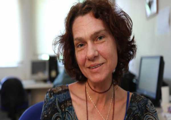 Τουρκία: Δεν αποφυλακίζεται τελικά η διάσημη συγγραφέας Ασλί Ερντογάν