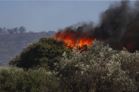 Ξέσπασαν 41 φωτιές το τελευταίο 24ωρο, σύλληψη άνδρα για το μέτωπο στην Αιτωλοακαρνανία