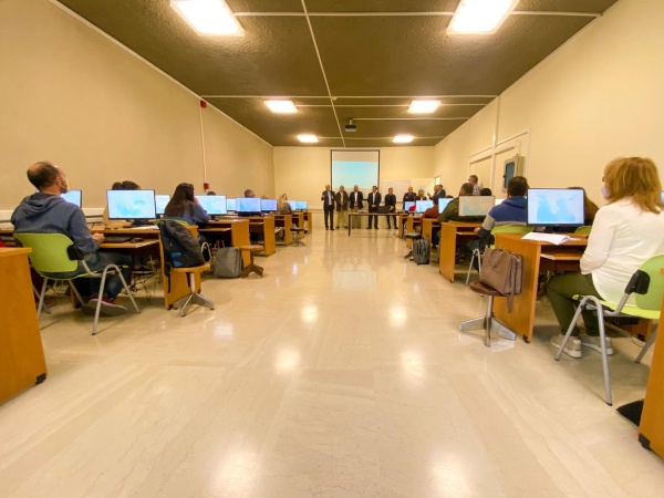 Άνοιξαν για πρώτη φορά οι πύλες των ελληνικών πανεπιστημίων για τους ανέργους