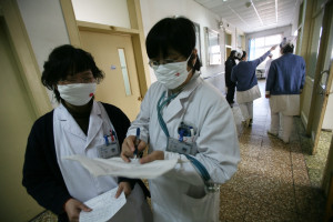 Κίνα: Μυστηριώδης πνευμονία έστειλε στο νοσοκομείο δεκάδες ανθρώπους