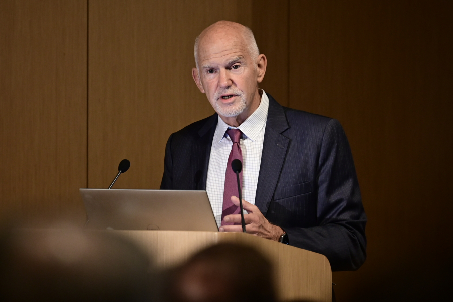 Γιώργος Παπανδρέου: Η κυβέρνηση λαμβάνει αντισυνταγματικά μέτρα στο προσφυγικό