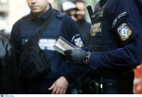 Ψηφιοποιούνται υπηρεσίες της ΕΛΑΣ, βγαίνουν από τα γραφεία αστυνομικοί στους δρόμους