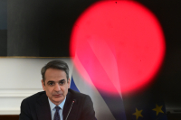Ασταμάτητη πτώση για τη ΝΔ στις δημοσκοπήσεις και μετά τον ανασχηματισμό