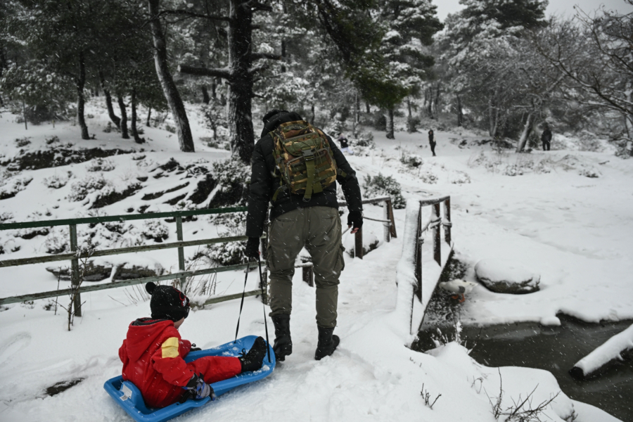 Προειδοποίηση Τσατραφύλλια: Έρχεται «καιρικός ζουρλομανδύας με Σκανδιναβικό χιονιά»