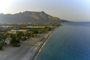 Το άγνωστο ελληνικό χωριό που όλοι θέλουν να πάνε την Πρωτομαγιά