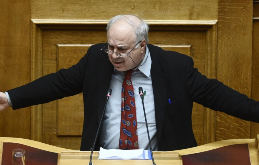 Δεν τολμά τη διαγραφή Παρασκευαΐδη