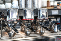 Inflation and Changing Habits Hit Greece’s Dining Industry