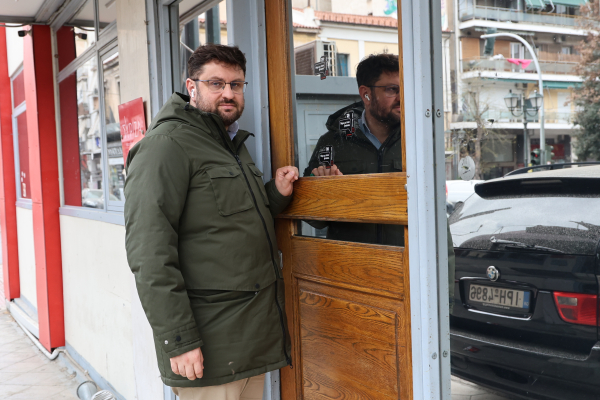 Την αποπομπή Γεωργιάδη ζητά ο Ζαχαριάδης: «Αντιδημοκρατικό παραλήρημα τα όσα είπε»