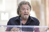 Αλ Πατσίνο και Κόπολα αποχαιρετούν τον σπουδαίο Ρόμπερτ Ντιβάλ