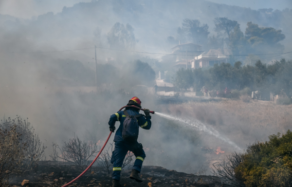 Πυροσβεστική: Υψηλός κίνδυνος πυρκαγιάς αύριο σε αυτές τις περιοχές