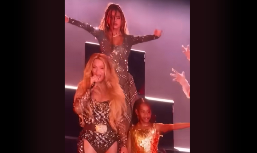 Beyonce: Ξεκίνησε το τουρ, οι κόρες της έκλεψαν την παράσταση στη σκηνή (Βίντεο)