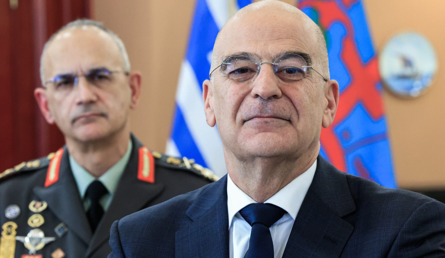 Έκτακτες κρίσεις στις ένοπλες δυνάμεις ζήτησε ο Νίκος Δένδιας από τον αρχηγό ΓΕΕΘΑ