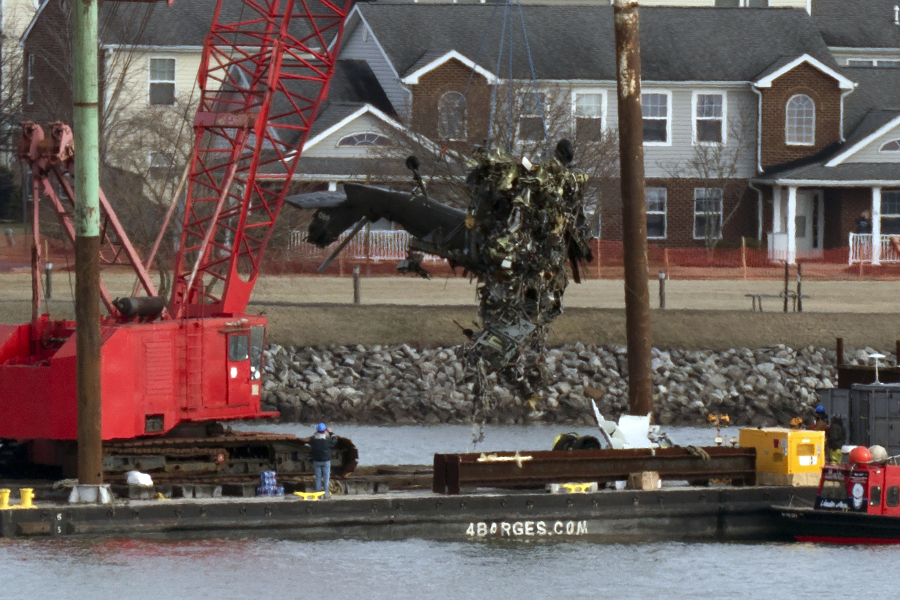Συντριβή στην Ουάσινγκτον με 67 νεκρούς: Τι αποκαλύφθηκε για το Black Hawk