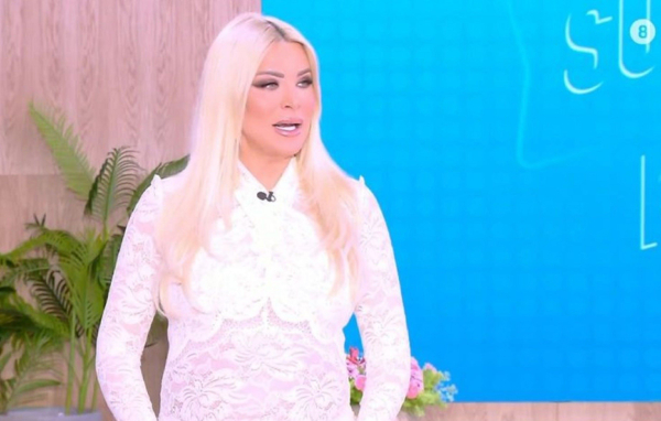 Το σχόλιο της Καινούργιου για τον γάμο της και τη βάφτιση της κόρης της (Βίντεο)