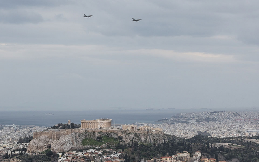 25η Μαρτίου: Η μεγαλειώδης στρατιωτική παρέλαση στο κέντρο της Αθήνας